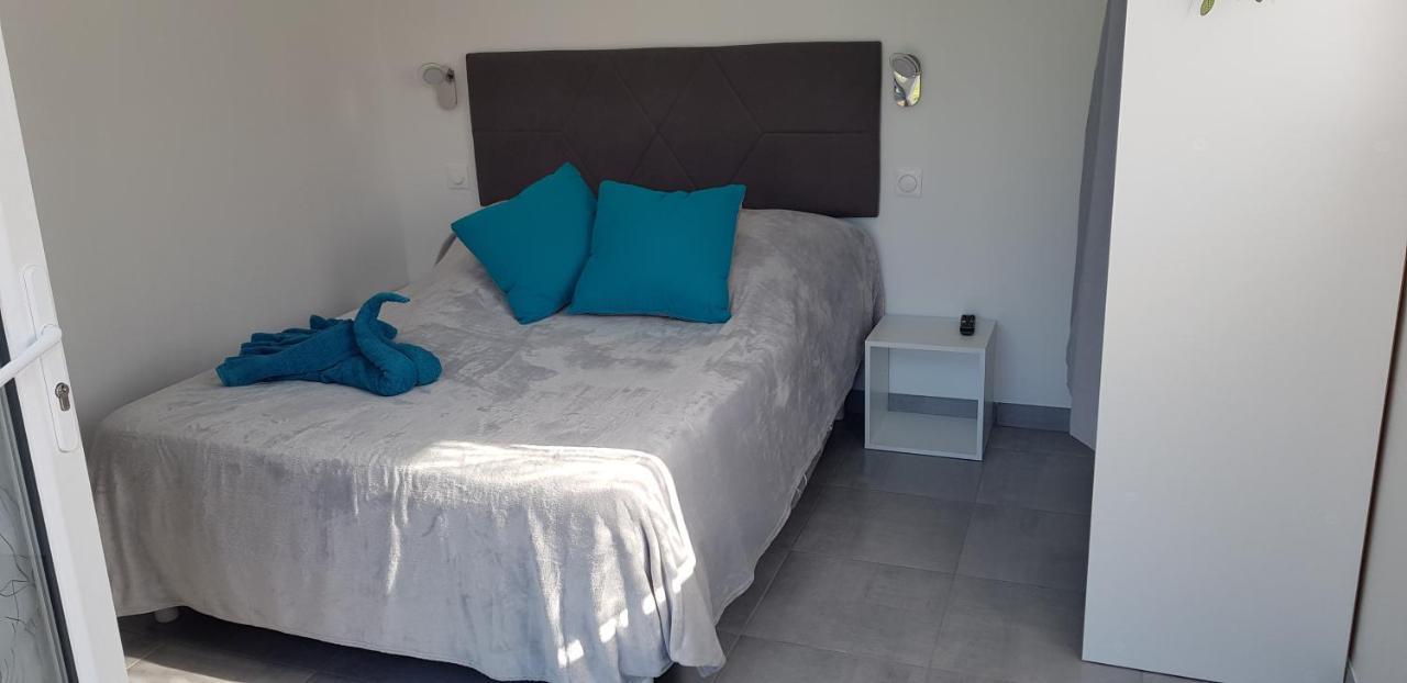 ביסקארוס Chambre D'Hotes Entre-Deux Lacs מראה חיצוני תמונה