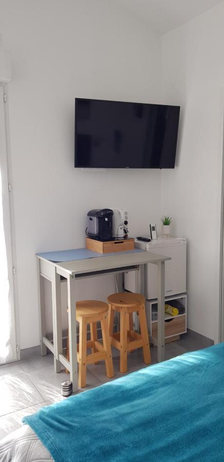 ביסקארוס Chambre D'Hotes Entre-Deux Lacs מראה חיצוני תמונה